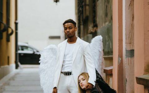 万姓男孩高雅有涵养的名字(优选272个)