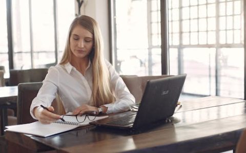 姓罗取什么名字好听女孩 优选400个