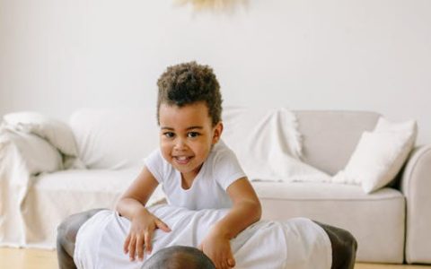 姓闫男孩取名要洋气的 优选288个