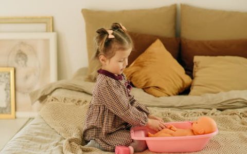 涂姓女孩取名独特一点 优选269个