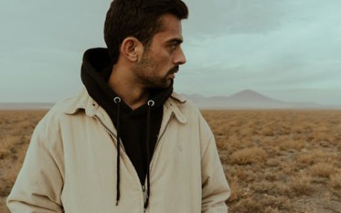 姓鲍男孩名字有诗意 特选300个