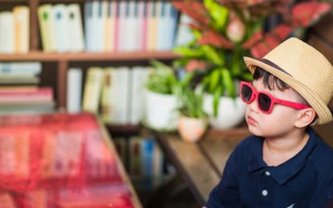 男孩姓辛有涵养的名字 优选299个