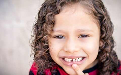 成姓女孩起名简单霸气 精选300个