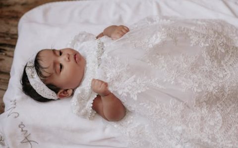 姓彭女孩名字洋气有涵养 特选500个