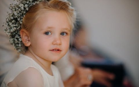 纪姓女孩漂亮有涵养的名字 特选400个